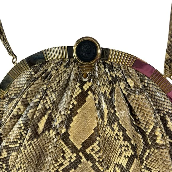 JUDITH LEIBER GENUINE PYTHON SNAKESKIN CLASP DEVIN PURSE CLUTCH